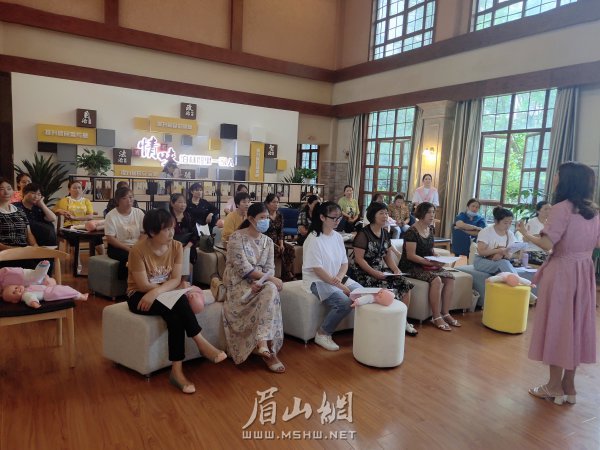 泊林郡小區鄰里中心內，各類活動常態化開展。